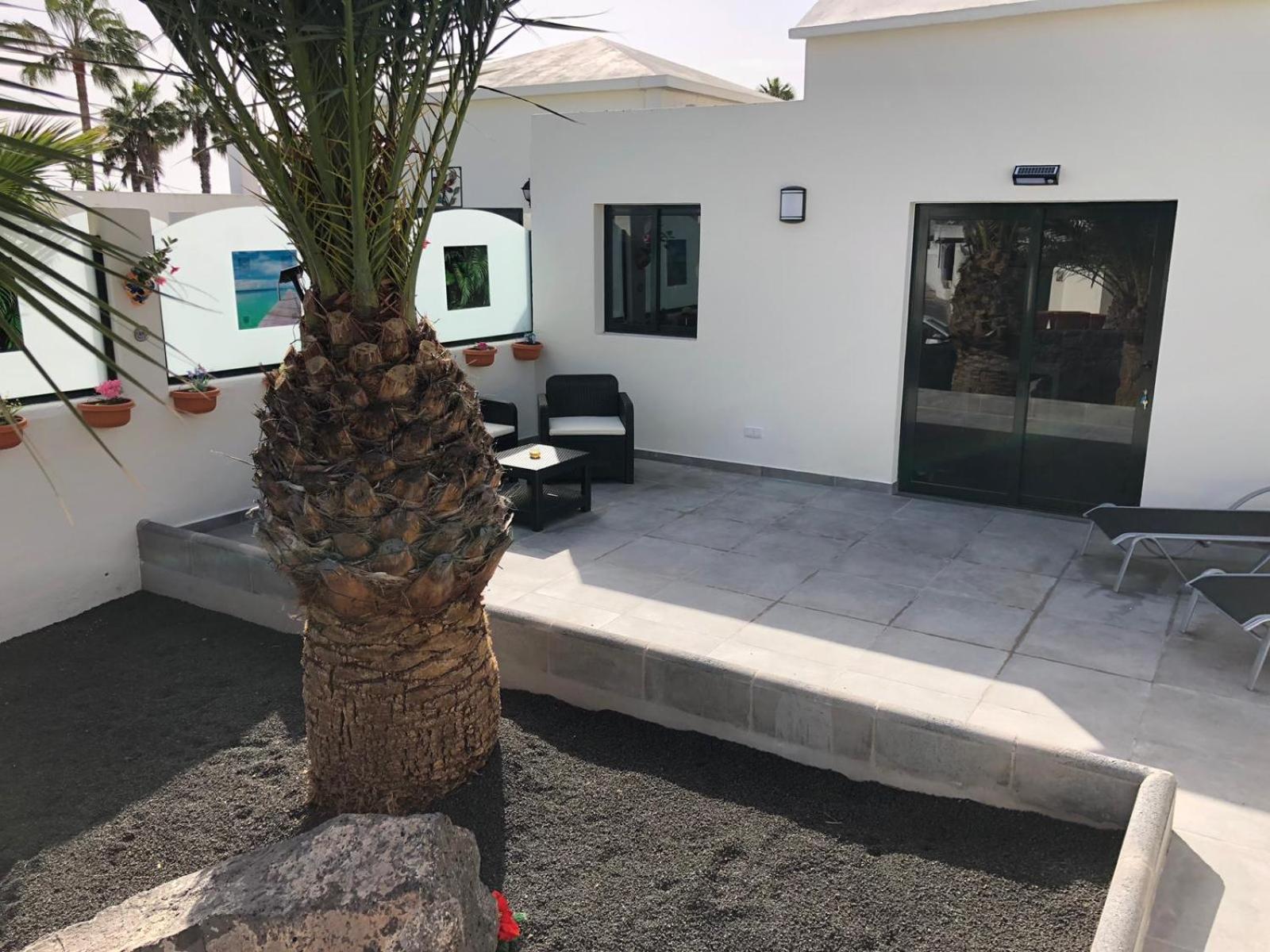 Luxury Villa Sea Front Costa Teguise Bagian luar foto