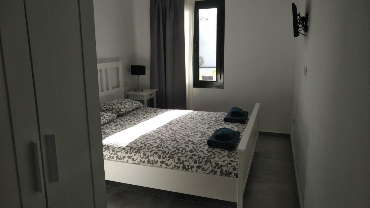 Luxury Villa Sea Front Costa Teguise Bagian luar foto